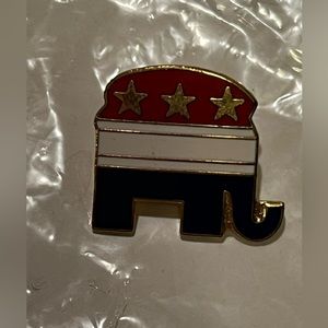 REPUBLICAN PARTY ELEPHANT PIN.